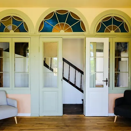 Gutshaus Kvh Warnemuende *