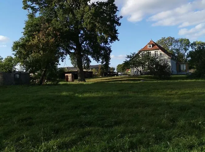 Gutshaus Kvh Warnemünde Apartment Dassow