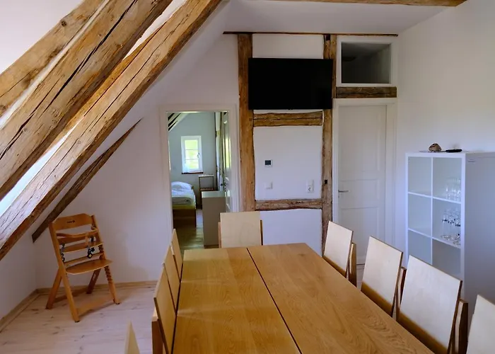 Gutshaus Kvh Warnemünde * Dassow