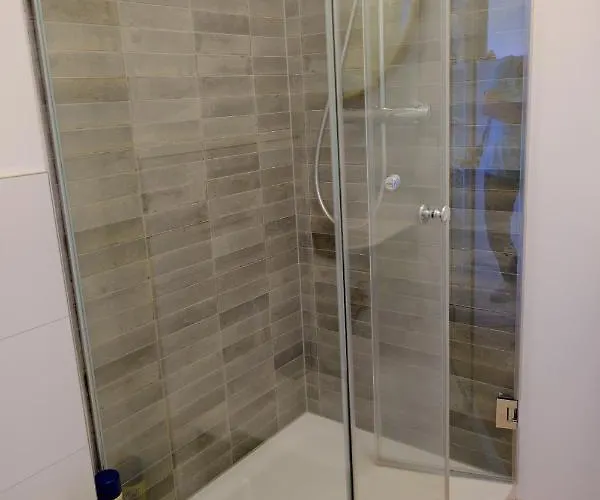 Gutshaus Kvh Warnemünde *